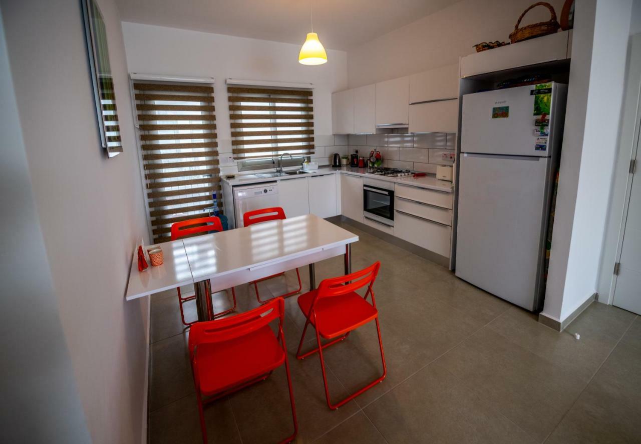 Milos Park Home - Alsancak Karavas  Extérieur photo